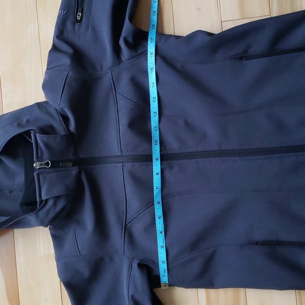 AVIA windproof shell jacket - Picture 10 of 12